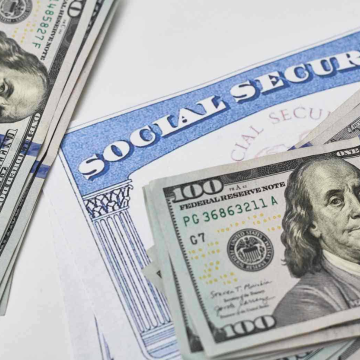 Maximize Your Social Security Benefits: How to Receive Up to $5,180 a Month in 2025?