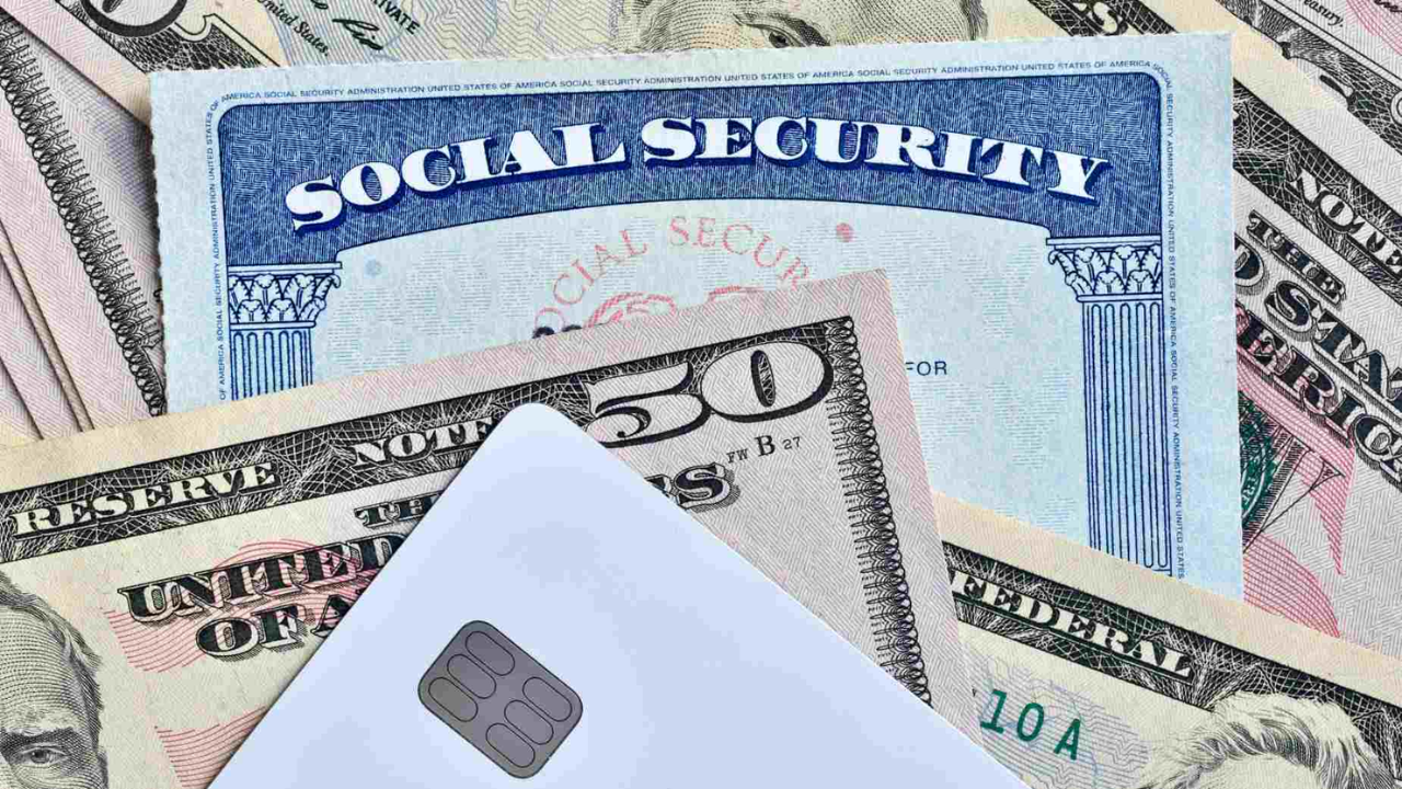 Social Security’s Christmas Payments: Get Up to $4,000 and How You Can Claim It