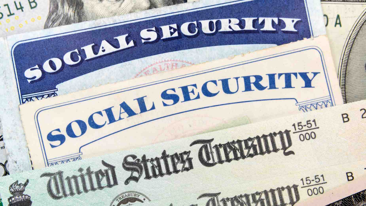 How Much Extra Will 65-Year-Olds Get in 2025 Social Security COLA Payments?