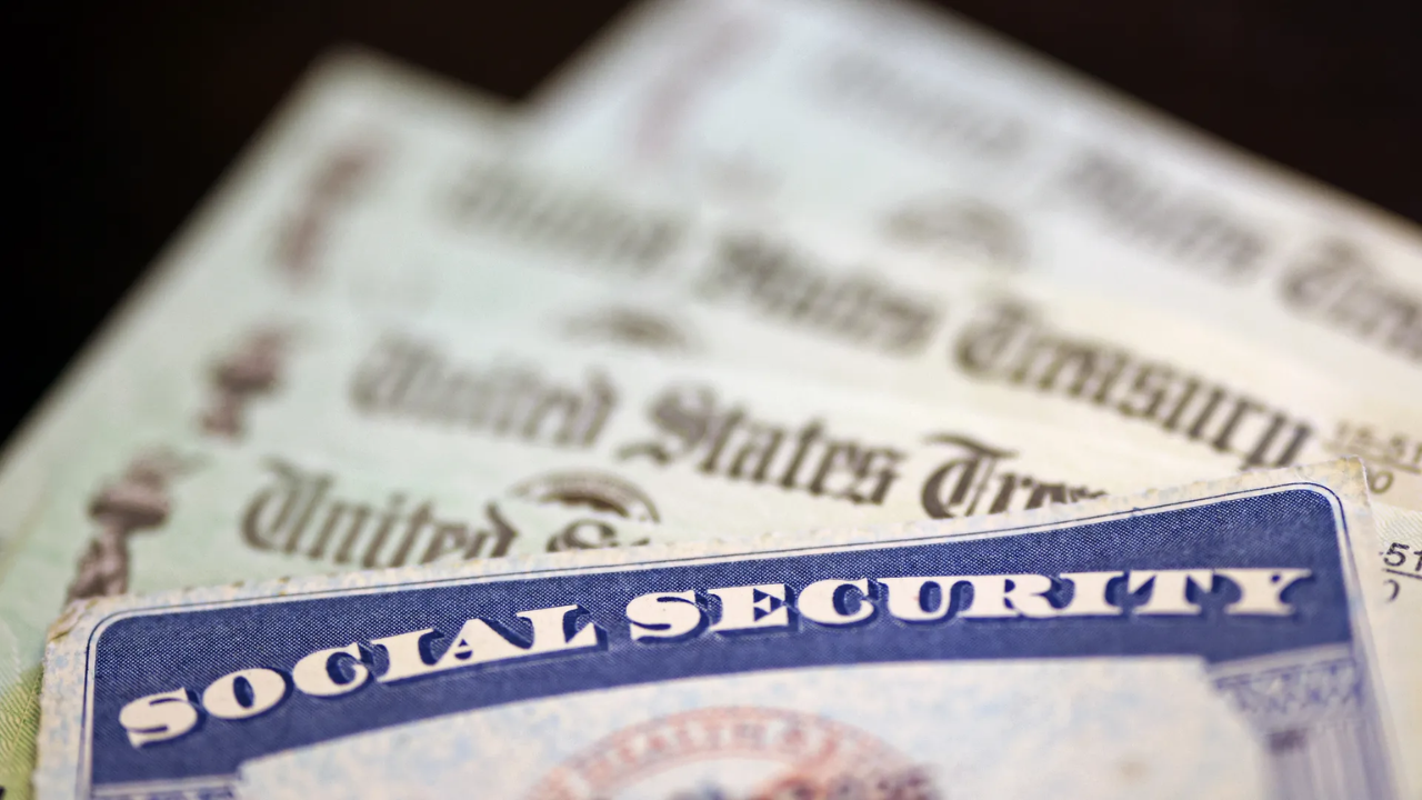 8 Crucial Facts About Social Security Benefits You Need to Know Before 2025!