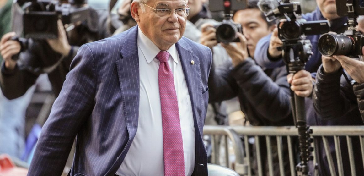 Bob Menendez Sentencing Set for January 29, Wife’s Trial Moved to February – Details Inside