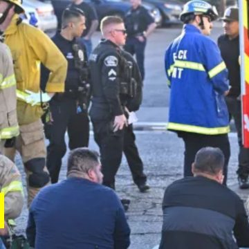 2 DEAD AND 19 INJURED After Plane Crashes Into Southern California Furniture Manufacturing Plant