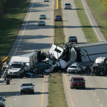 27-year-old Detroit Woman Ejected and Killed in Crash on I-94 Near Woodward Avenue