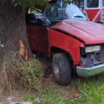 One Dead, One Critically Injured in Escambia County Crash After Pickup Hits Tree and Overturns