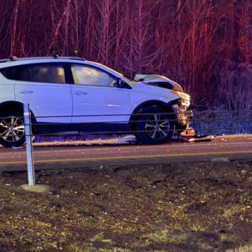 Officer Injured, Suspected Drunk Driver Arrested After Wrong-Way Crash in New Berlin