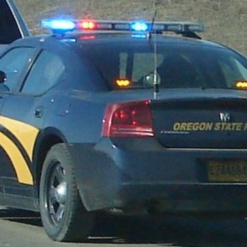 Oregon Highway 26 Wreck Leaves 79-Year-Old Dead, Closes Road for Hours in Clackamas County