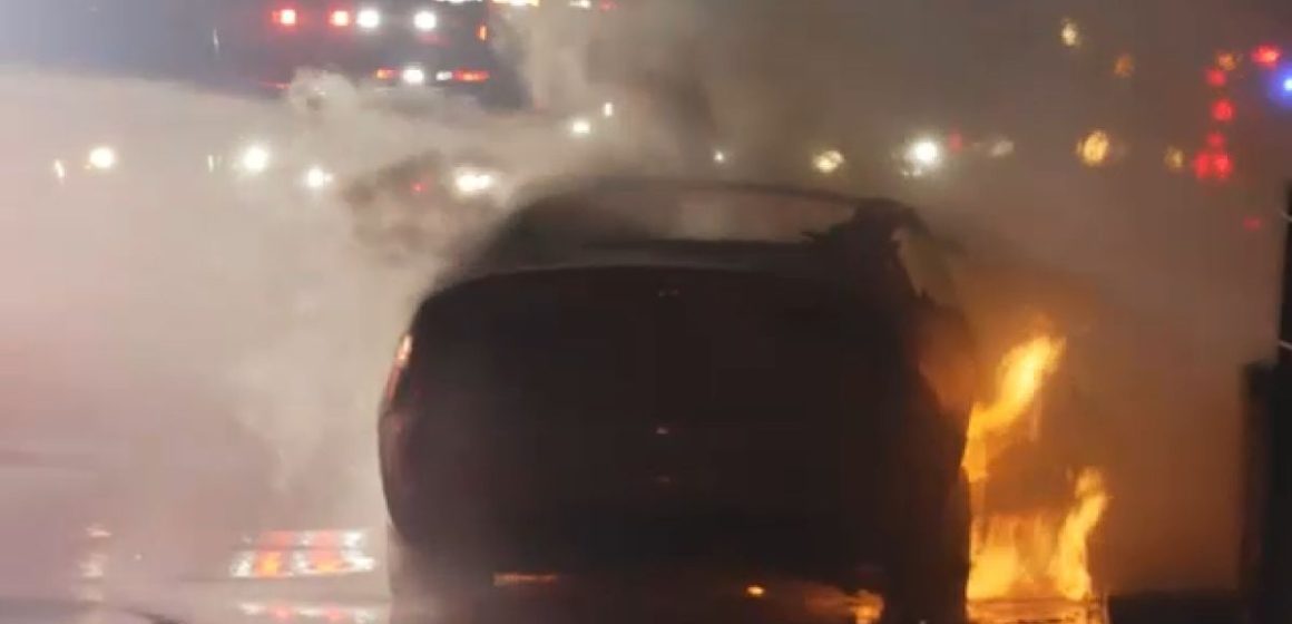 Tesla Crashed on FDR Drive; One Dead and One Injured after Car gets Destroyed in Flame in New York City