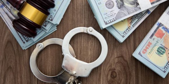 Southern California Man Accused of Stealing $1.8M Through Mail and Identity Theft