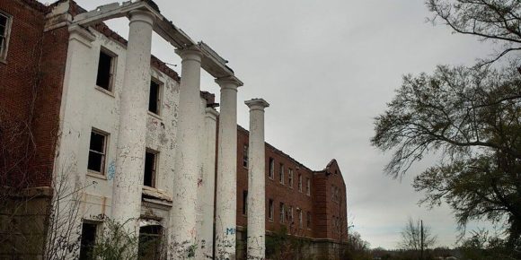 The Haunted History of Alabama 8 Ghostly Locations You Have to See