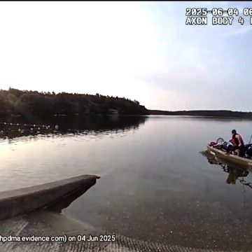 Plymouth Police make heroic rescue of unresponsive man at town pond