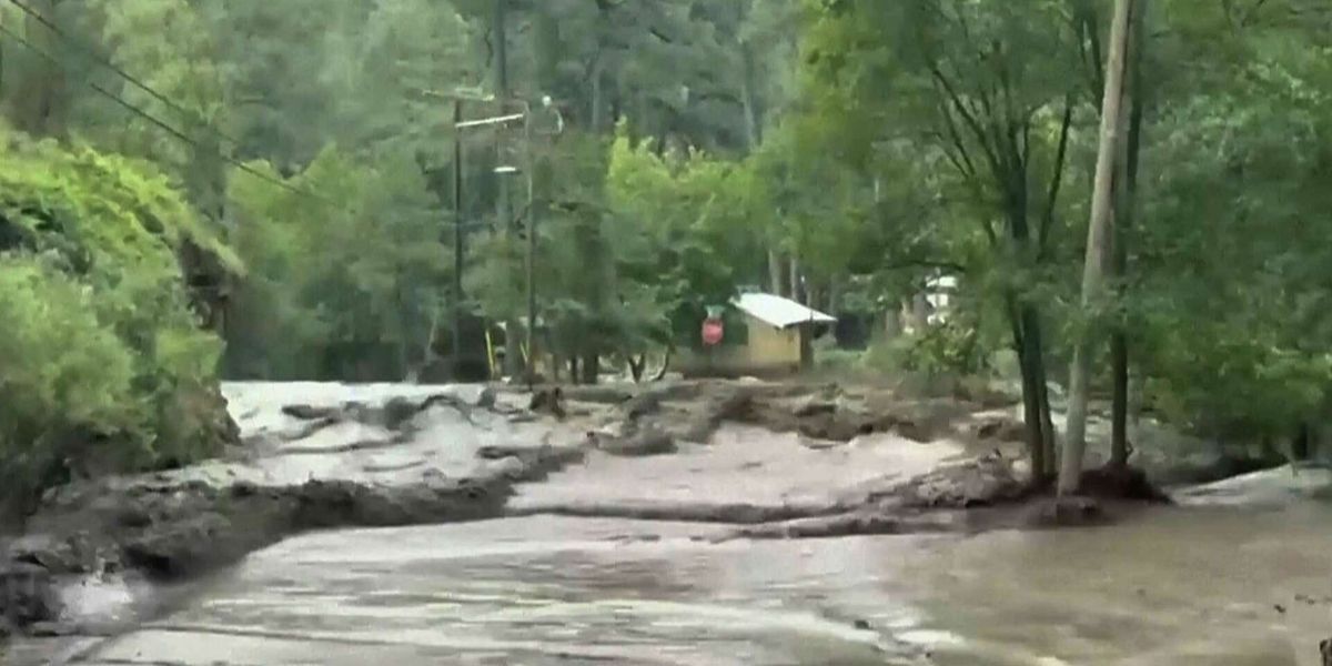 Flash water spurs rescues in New Mexico mountain village