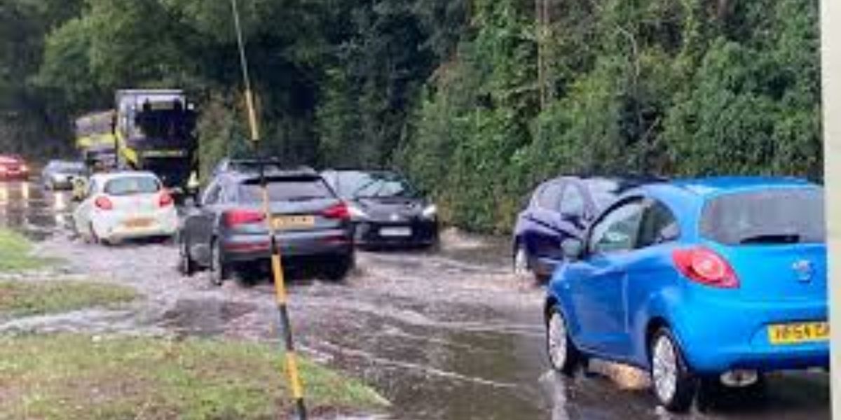 Heavy rain and flooding causes driving warnings.